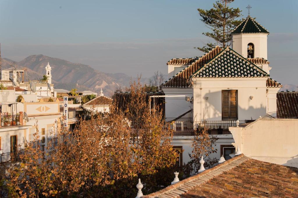 Apartamentos Plaza Cavana 5 Nerja Exterior foto